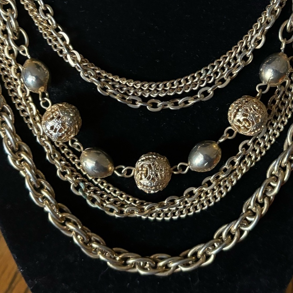 Goldtone Multi Strand Necklace 8 Individual Chains 13" Plus 4" Extender - Picture 4 of 5